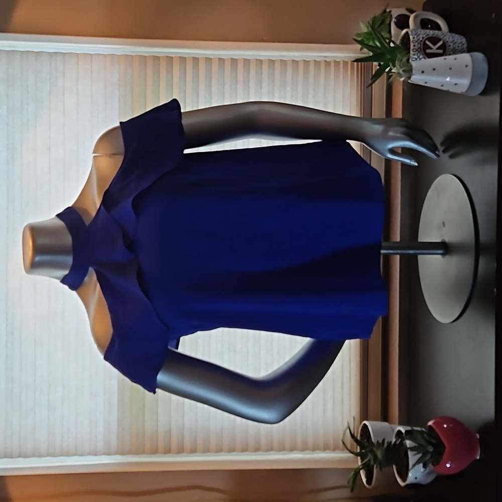EUC Monteau Cold Shoulder Blouse - Size M